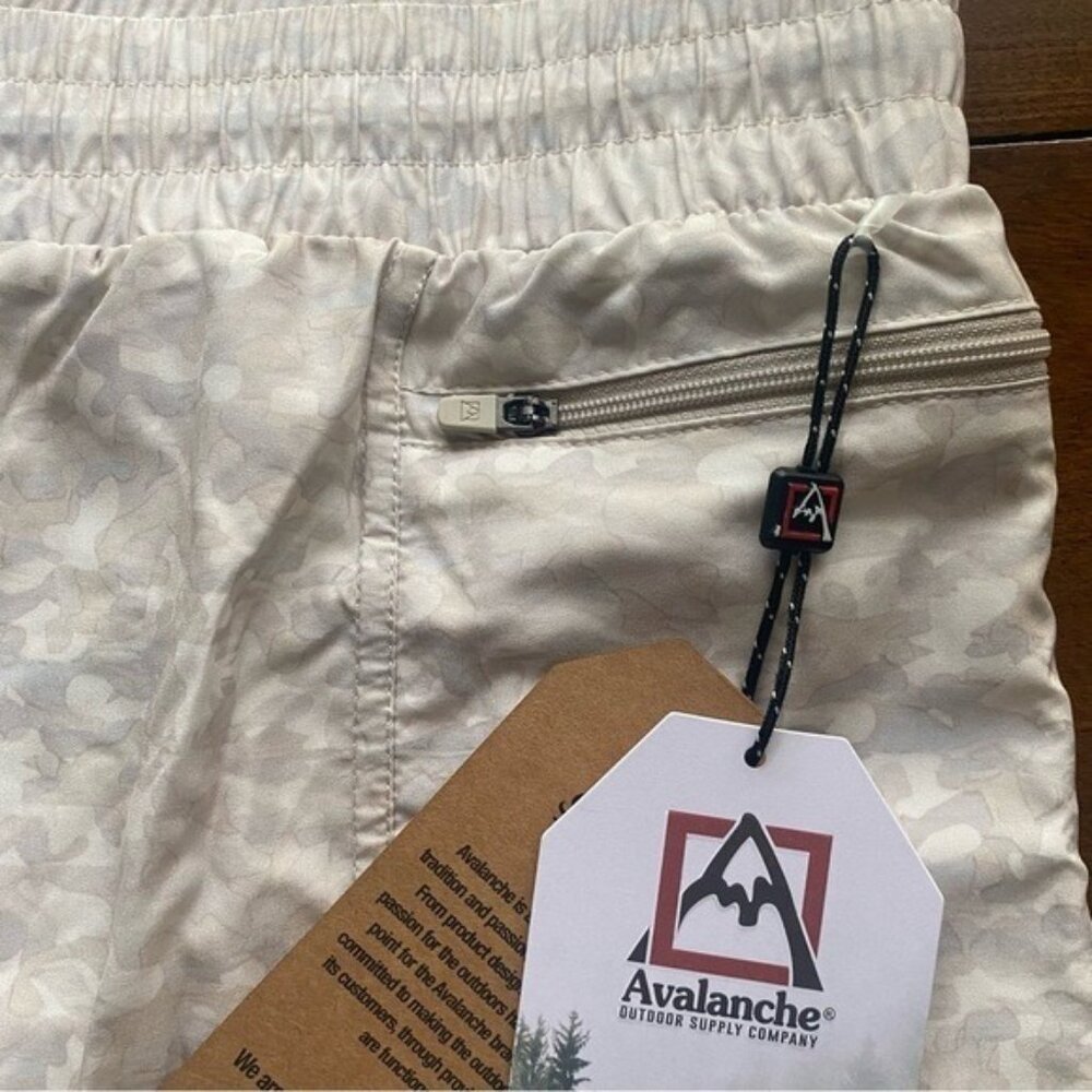 Avalanche Amsterdam Printed Shorts - Built-In Brief (For Women) Size L New - Picture 10 of 12